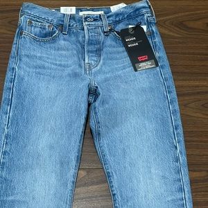 Levi’s wedgie  fit  Ankle woman jeans ( w-25)